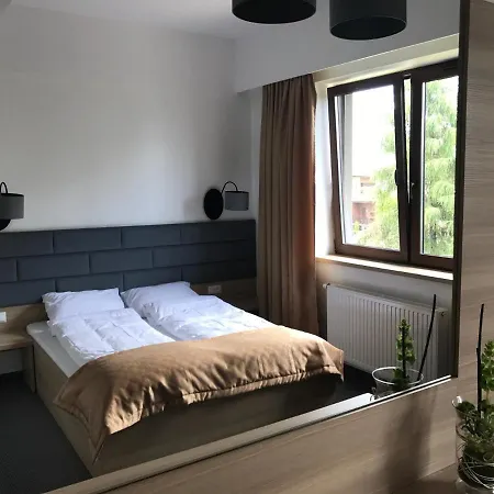 Lesna Perla De Lux Hostel